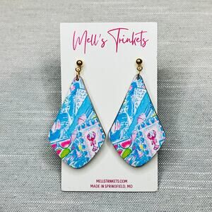 New Mell’s Trinkets Lilly’s Lobster Dangle Earrings